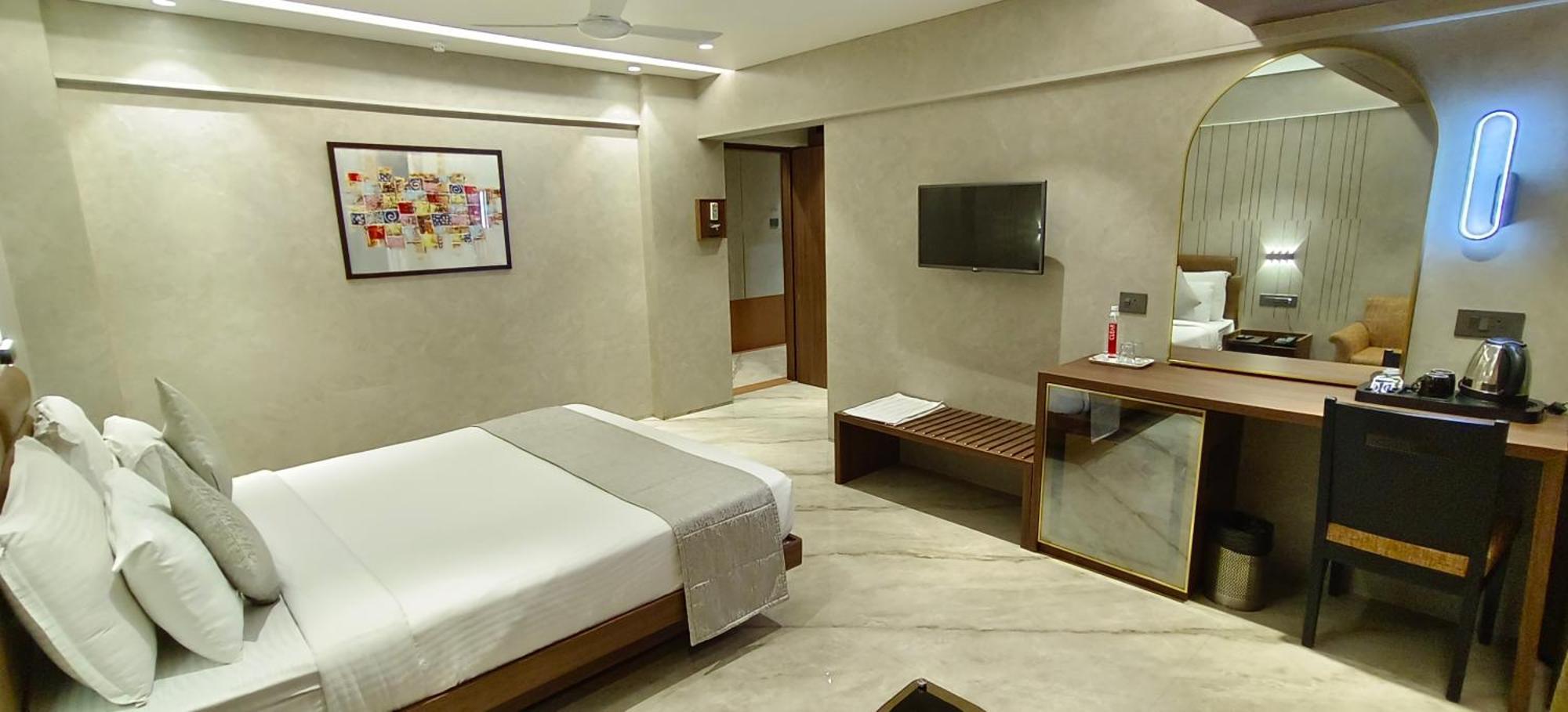 Hotel Archana Residency Мумбаї Екстер'єр фото