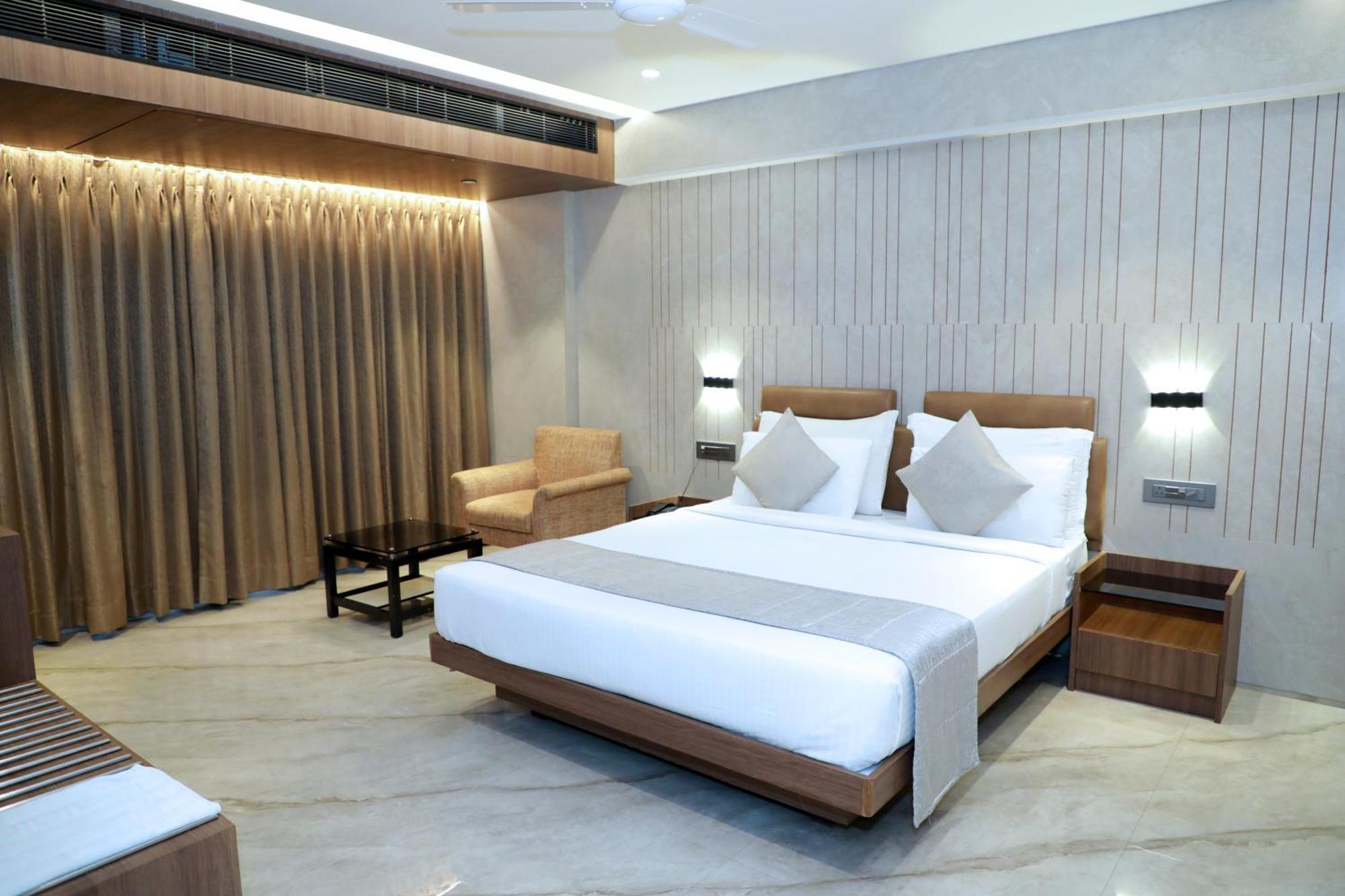 Hotel Archana Residency Мумбаї Екстер'єр фото